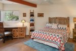 This self-contained Sedona studio is a great bonus for larger groups